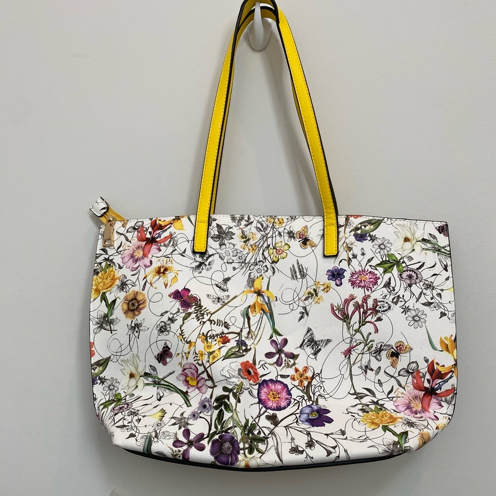 Reversible Floral White and Yellow Pleather Bag